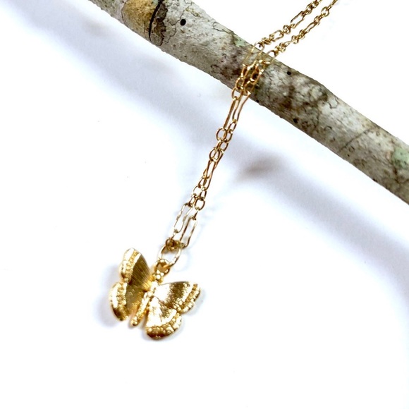 Butterfly Necklace, Dragonfly, Insect, Bee, Flower - Picture 4 of 9